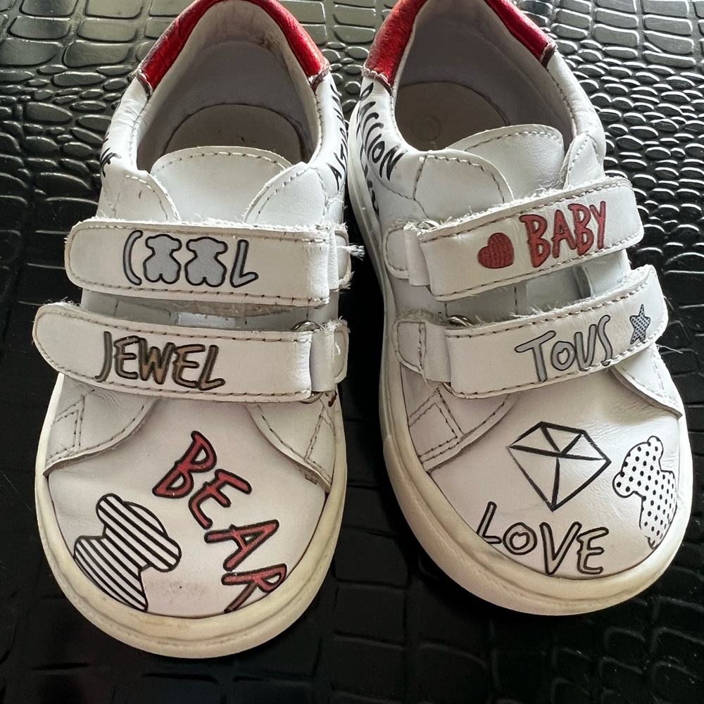 Tous White and Red Artistic Sneakers with Velcro Straps